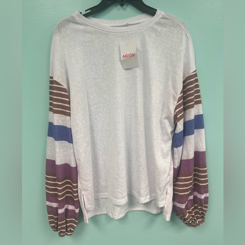 Amasoo blouse size XL NWT B3